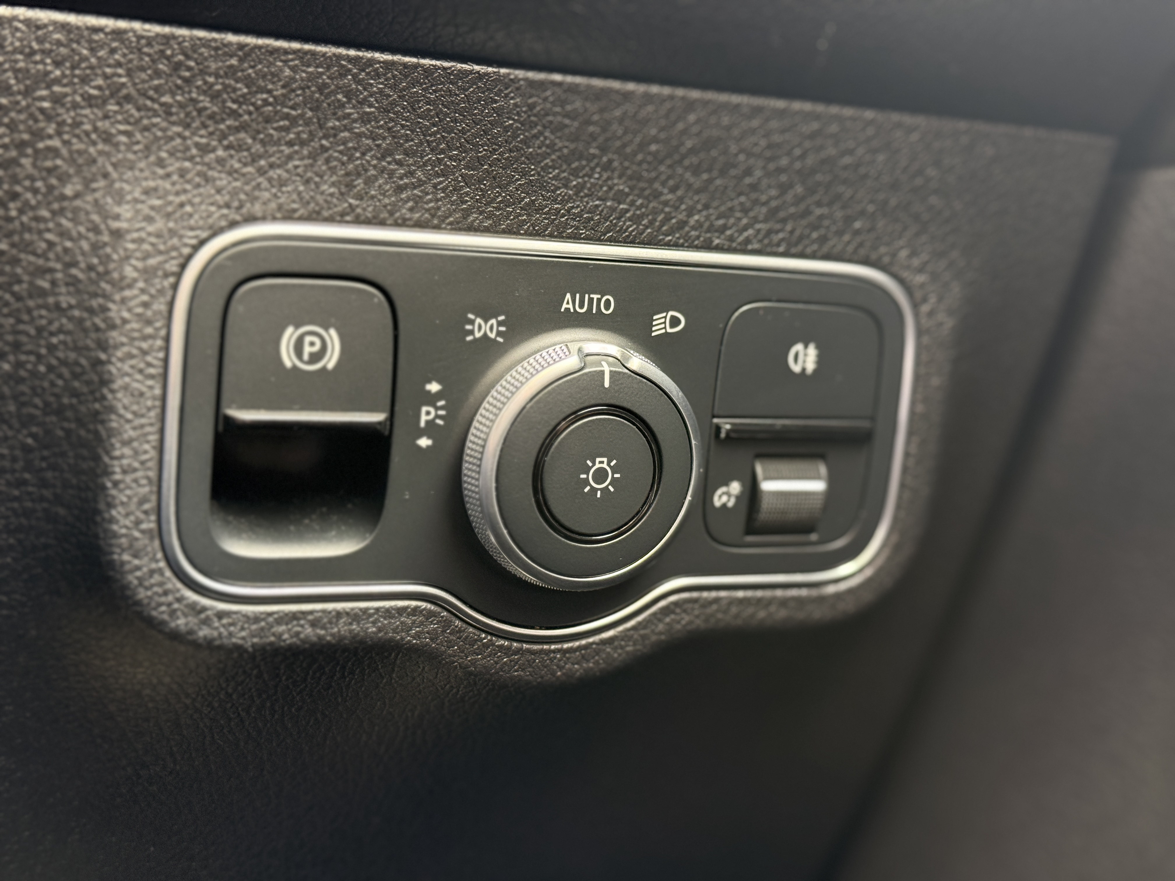 EQB 300 4MATIC 66.5KWH