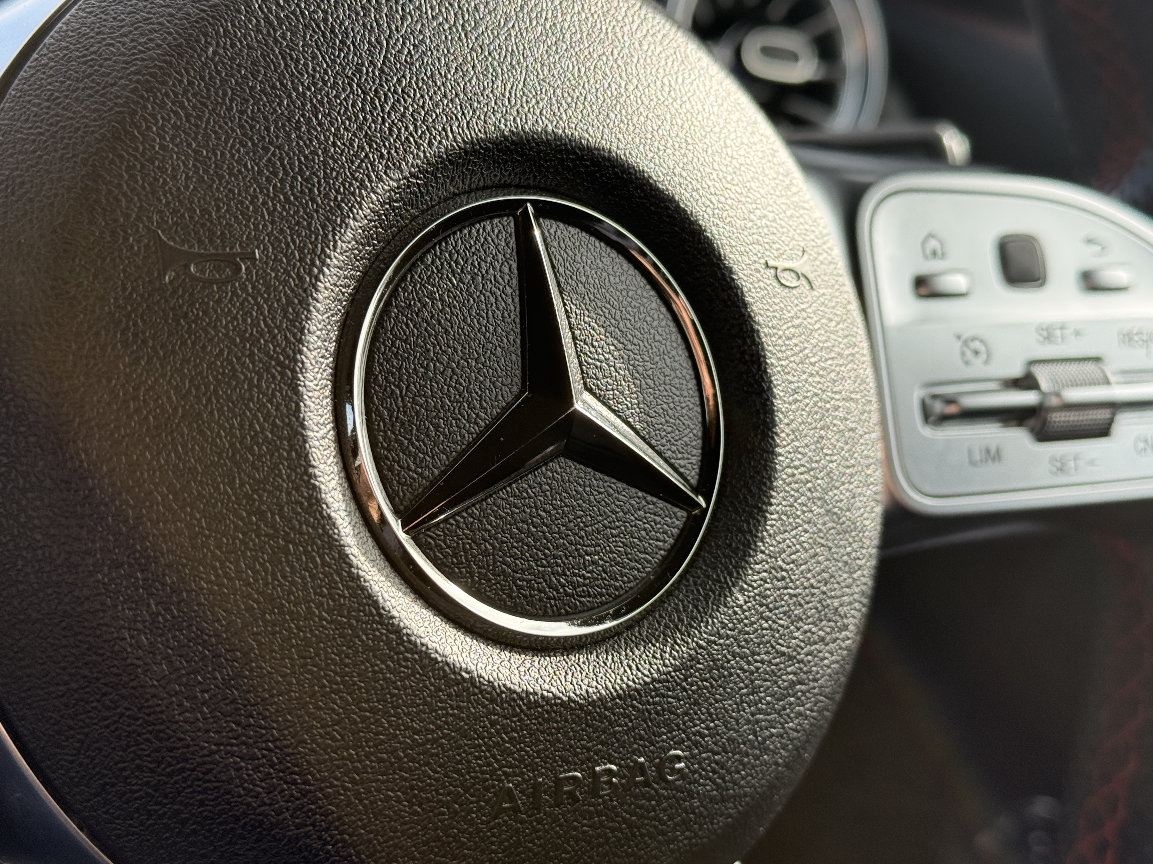 EQB 300 4MATIC 66.5KWH