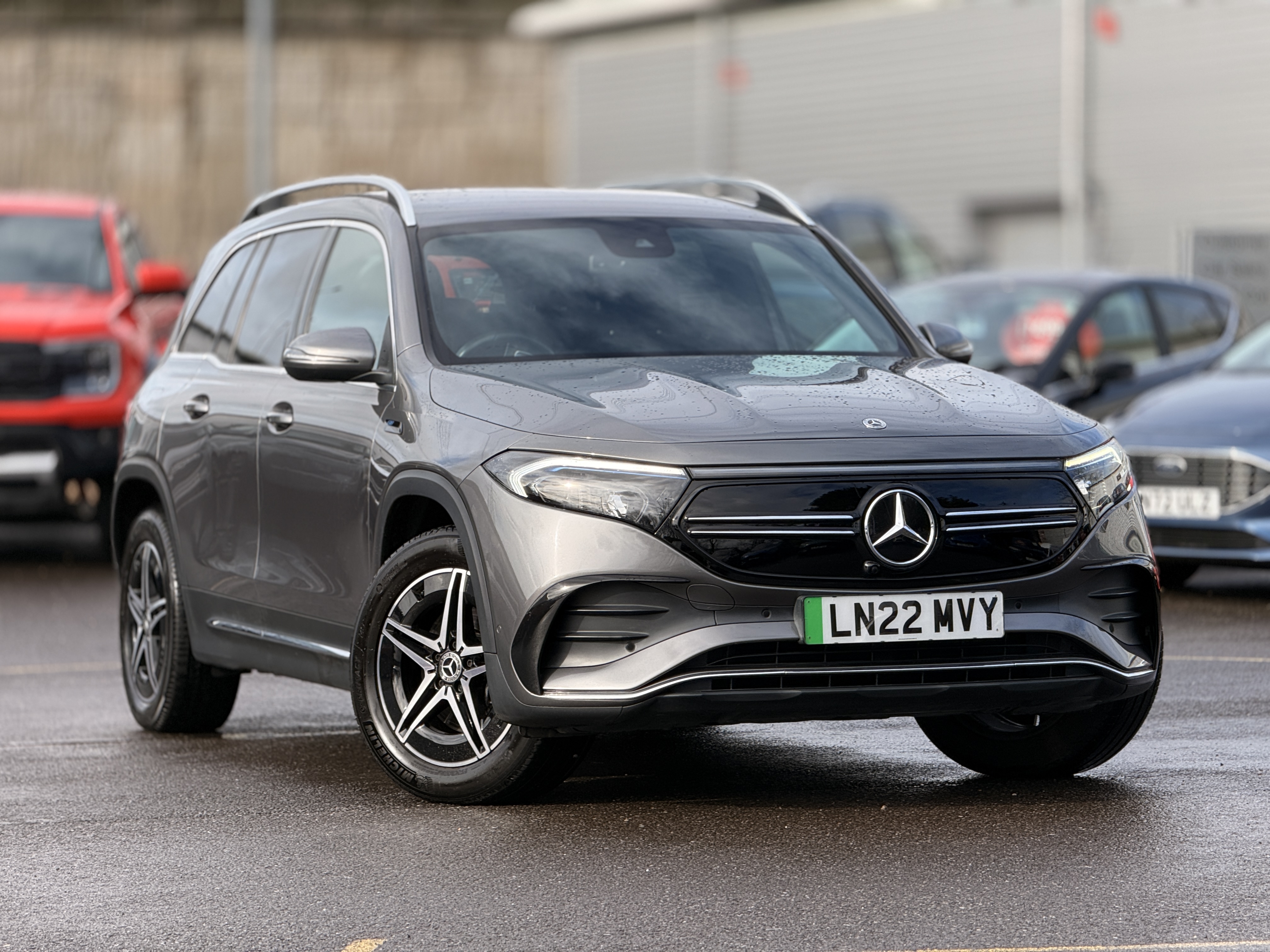 EQB 300 4MATIC 66.5KWH