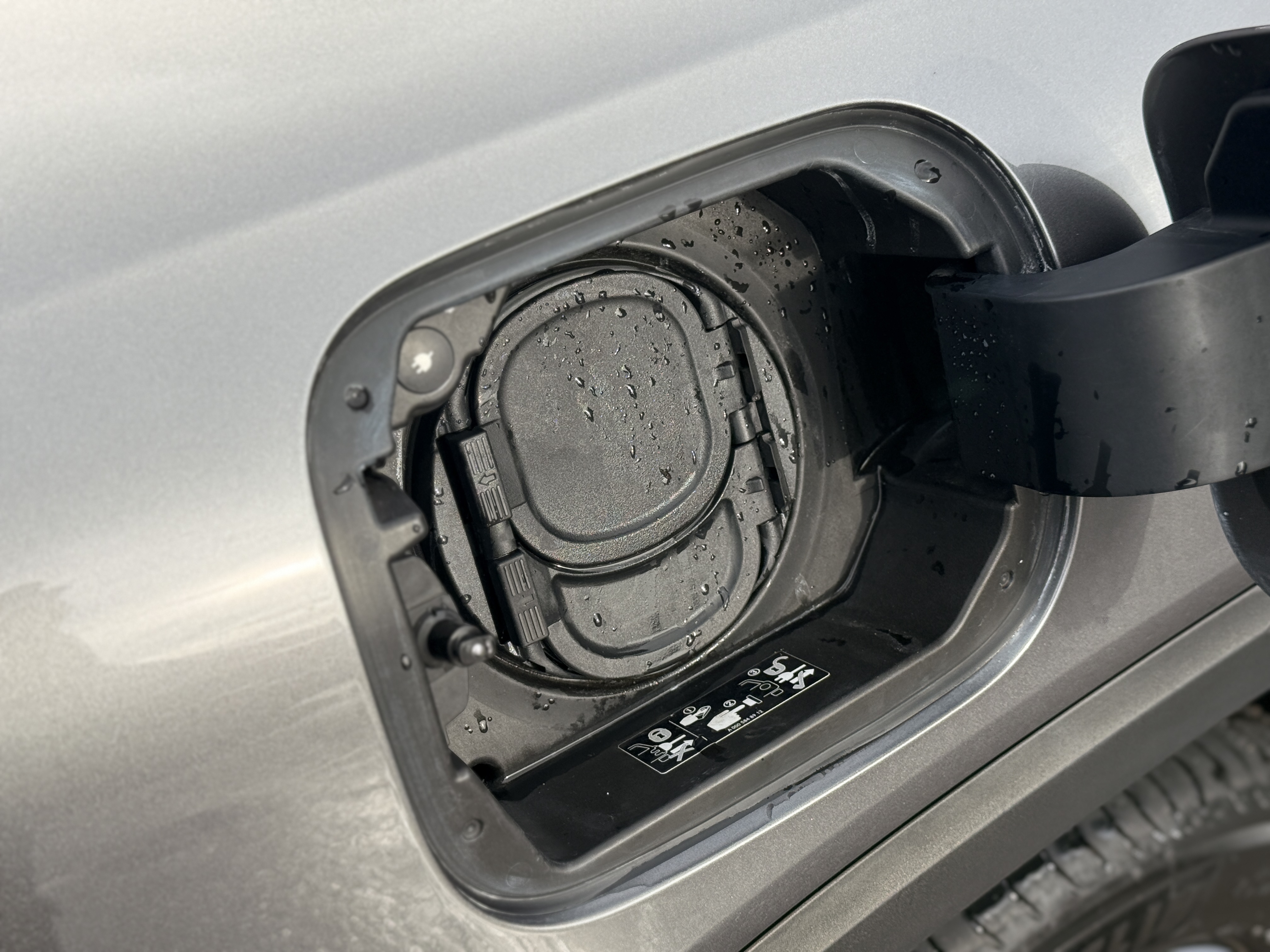 EQB 300 4MATIC 66.5KWH