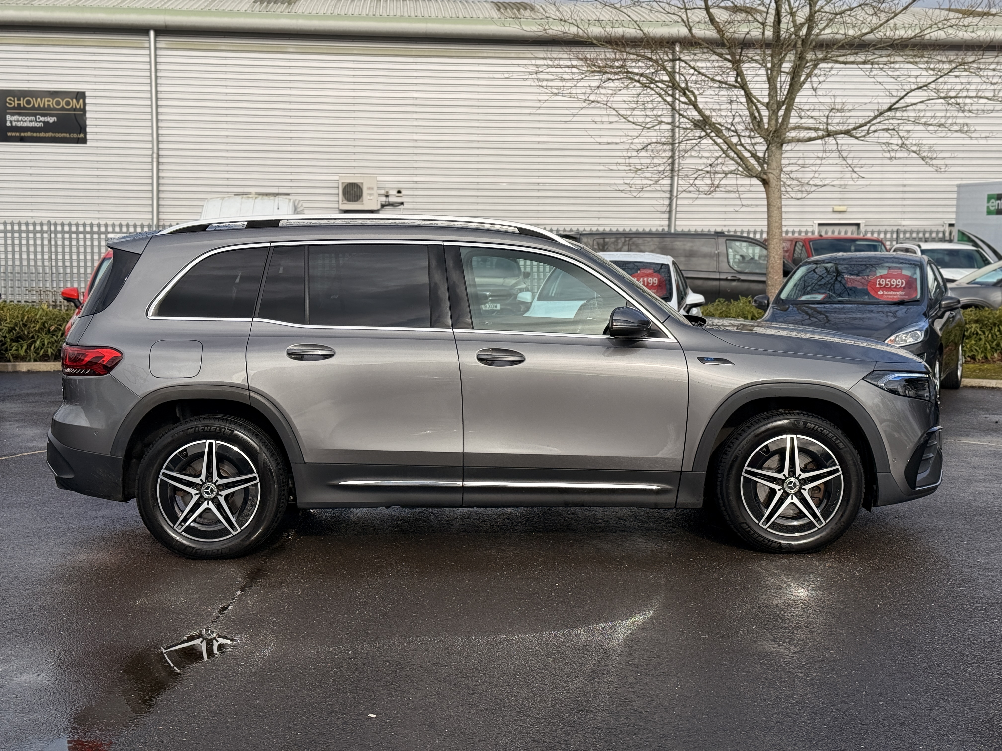 EQB 300 4MATIC 66.5KWH