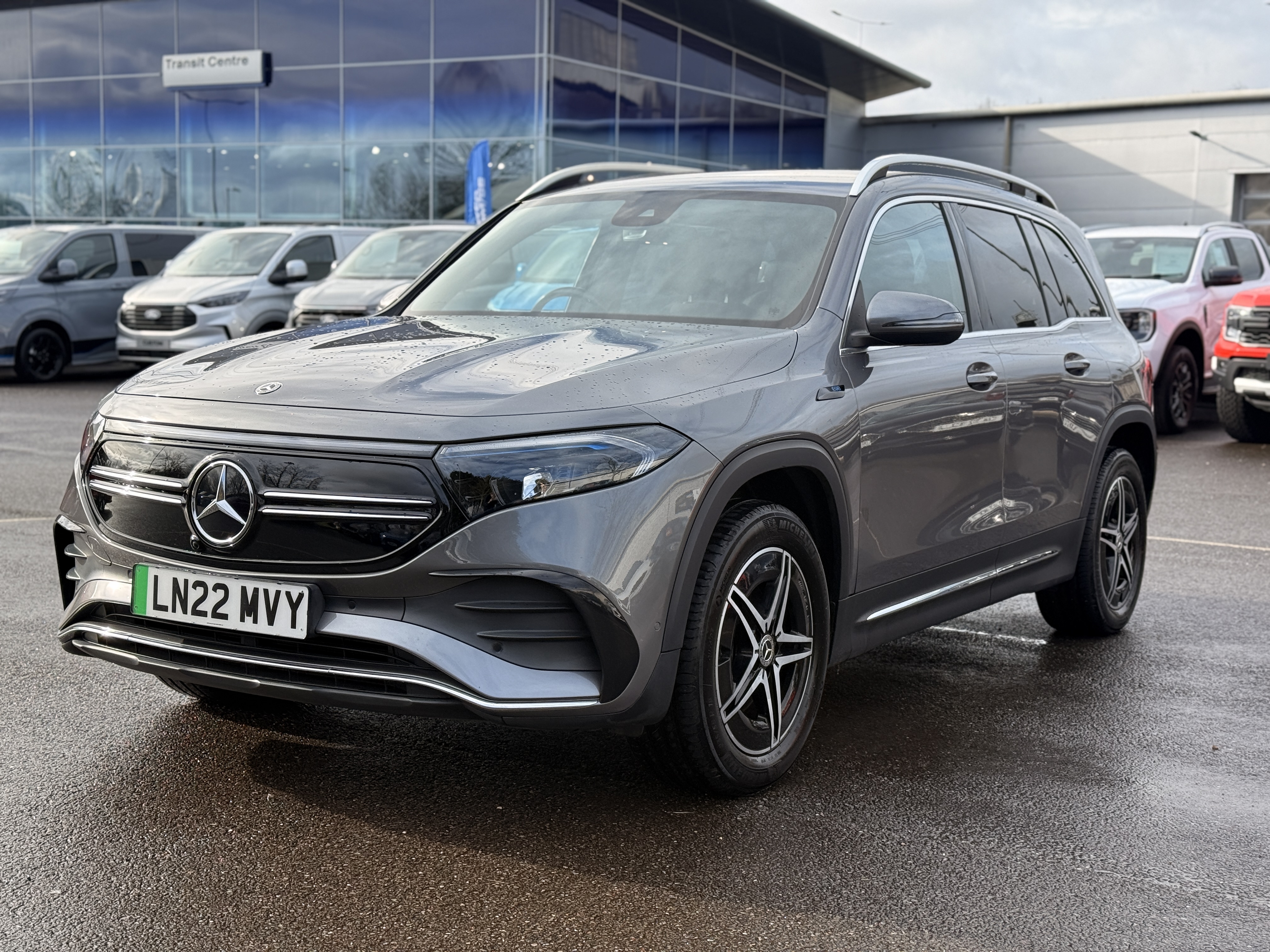 EQB 300 4MATIC 66.5KWH