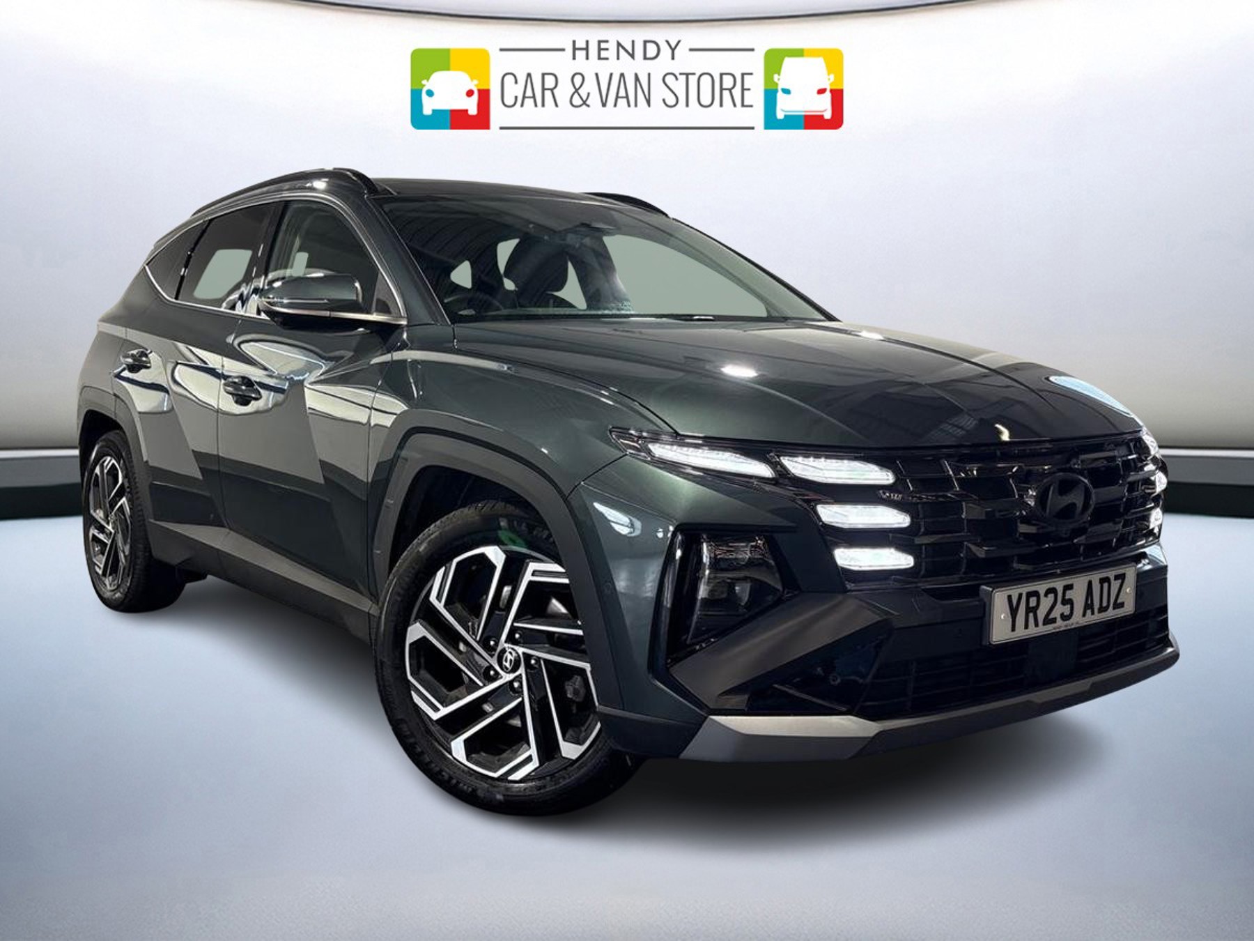 Hyundai Tucson listing photo