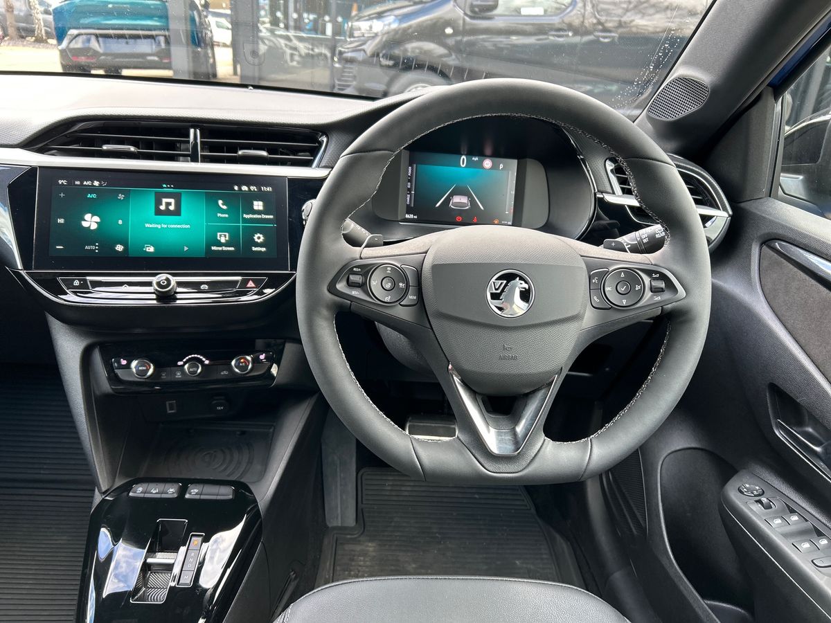 TURBO HYBRID 136 E-DCT6