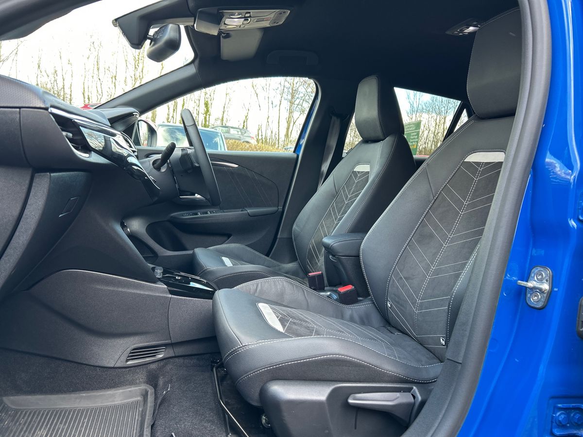 TURBO HYBRID 136 E-DCT6