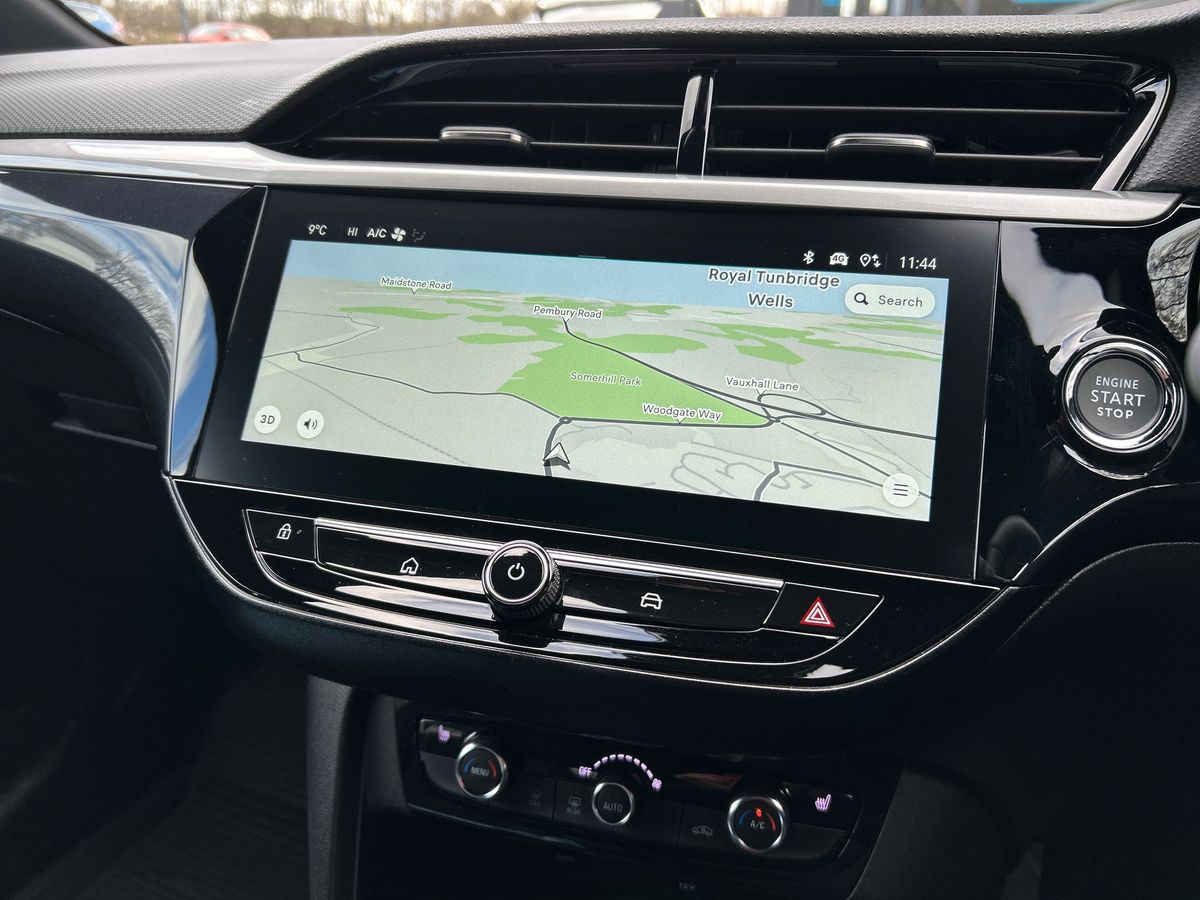 TURBO HYBRID 136 E-DCT6