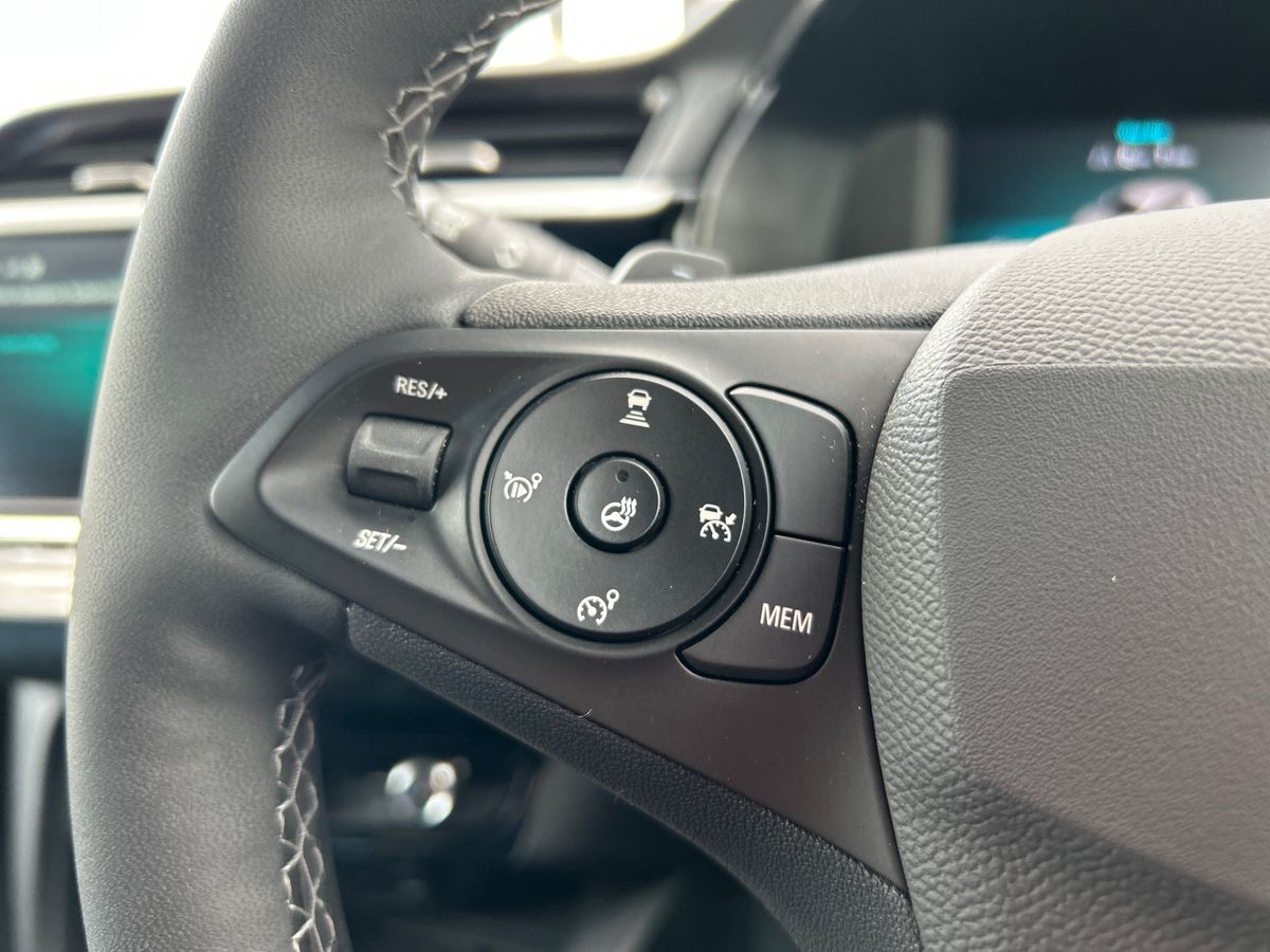 TURBO HYBRID 136 E-DCT6