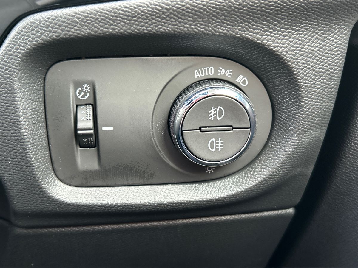 TURBO HYBRID 136 E-DCT6