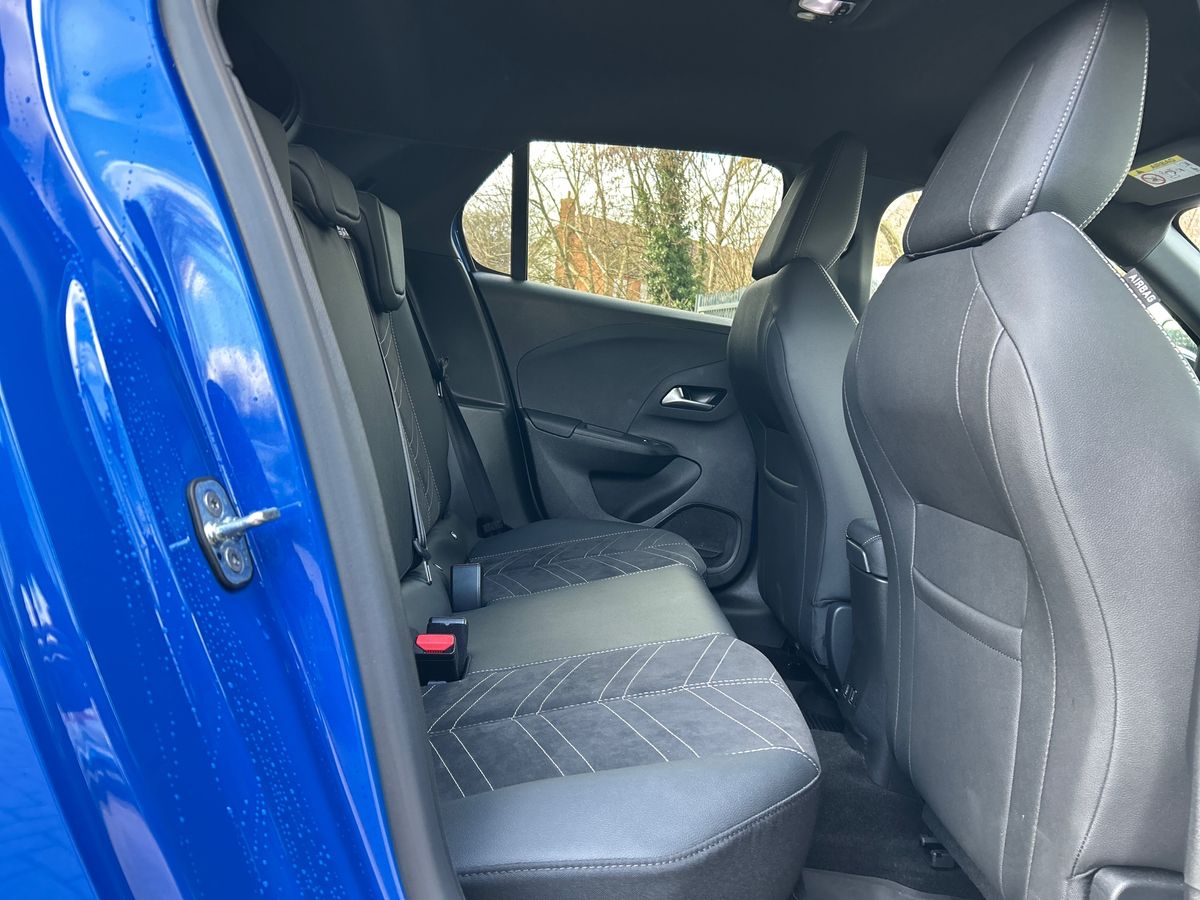 TURBO HYBRID 136 E-DCT6