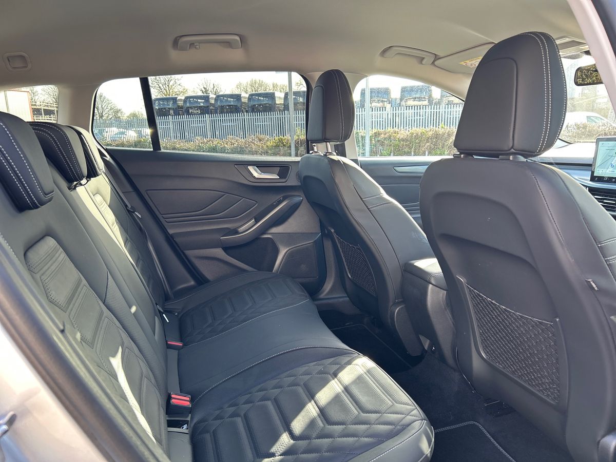 ECOBOOST HYBRID MHEV 155