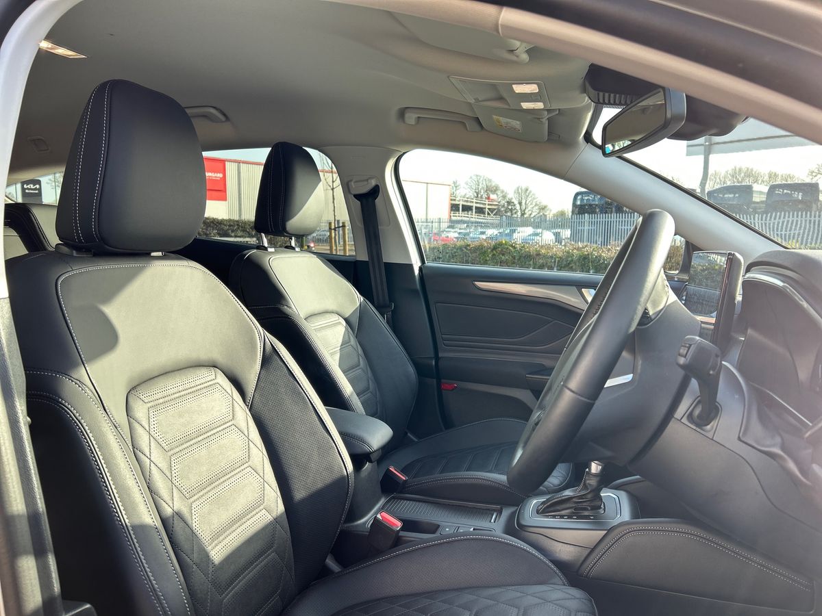 ECOBOOST HYBRID MHEV 155