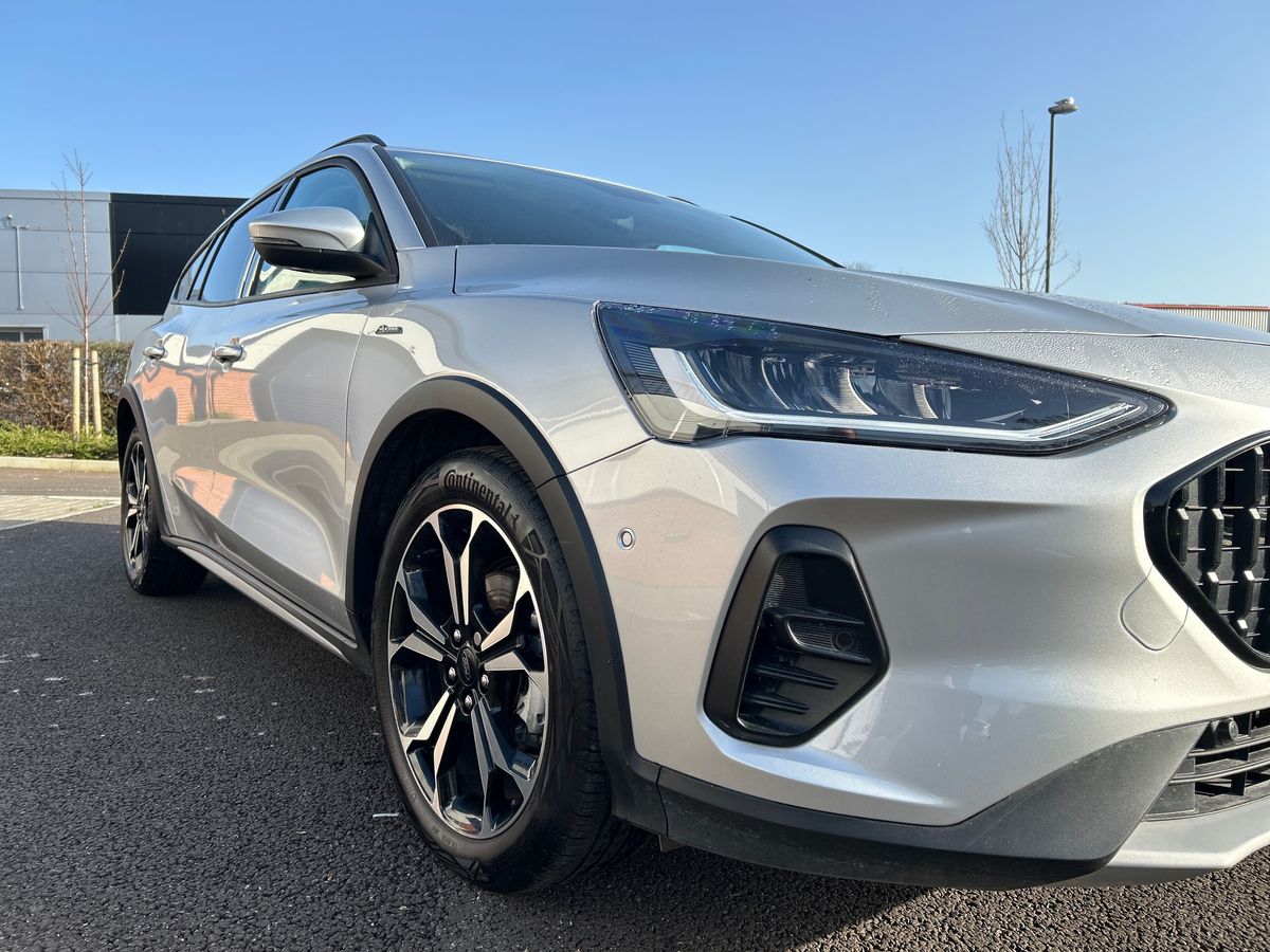 ECOBOOST HYBRID MHEV 155