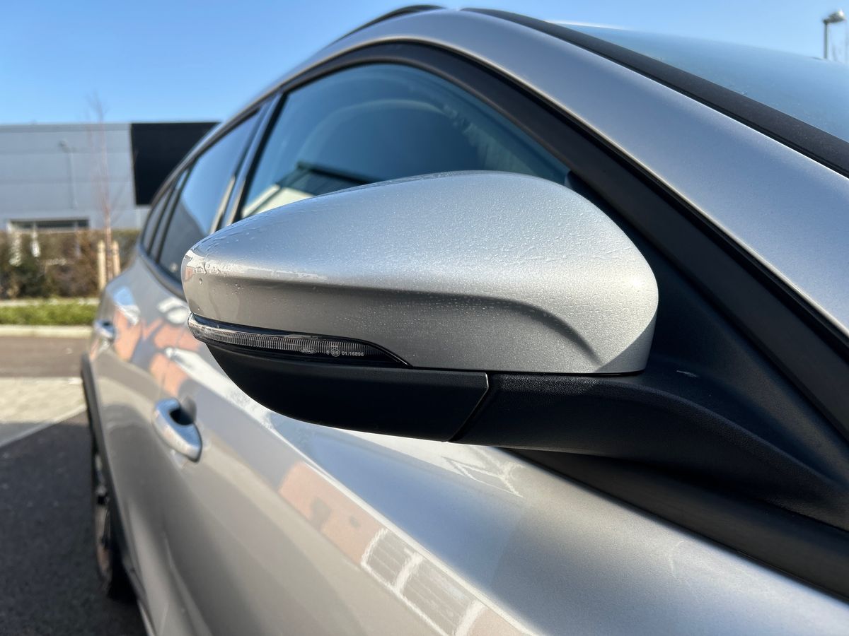 ECOBOOST HYBRID MHEV 155