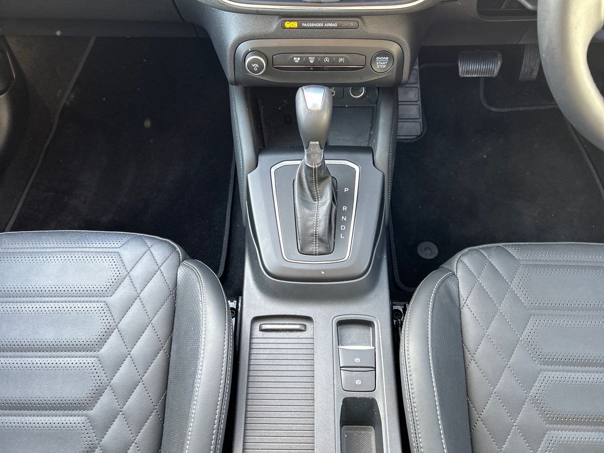 ECOBOOST HYBRID MHEV 155