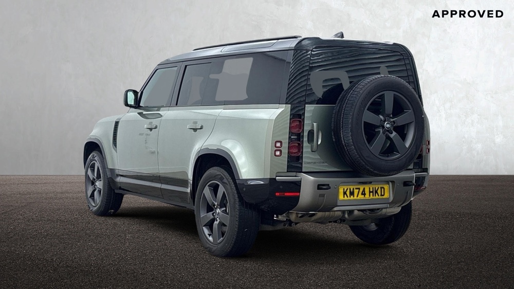 LAND ROVER DEFENDER 110