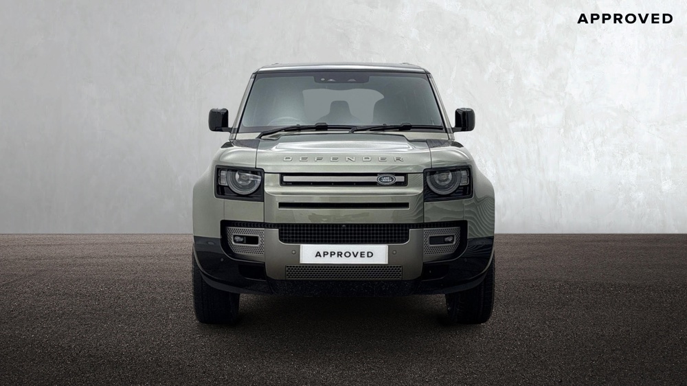 LAND ROVER DEFENDER 110