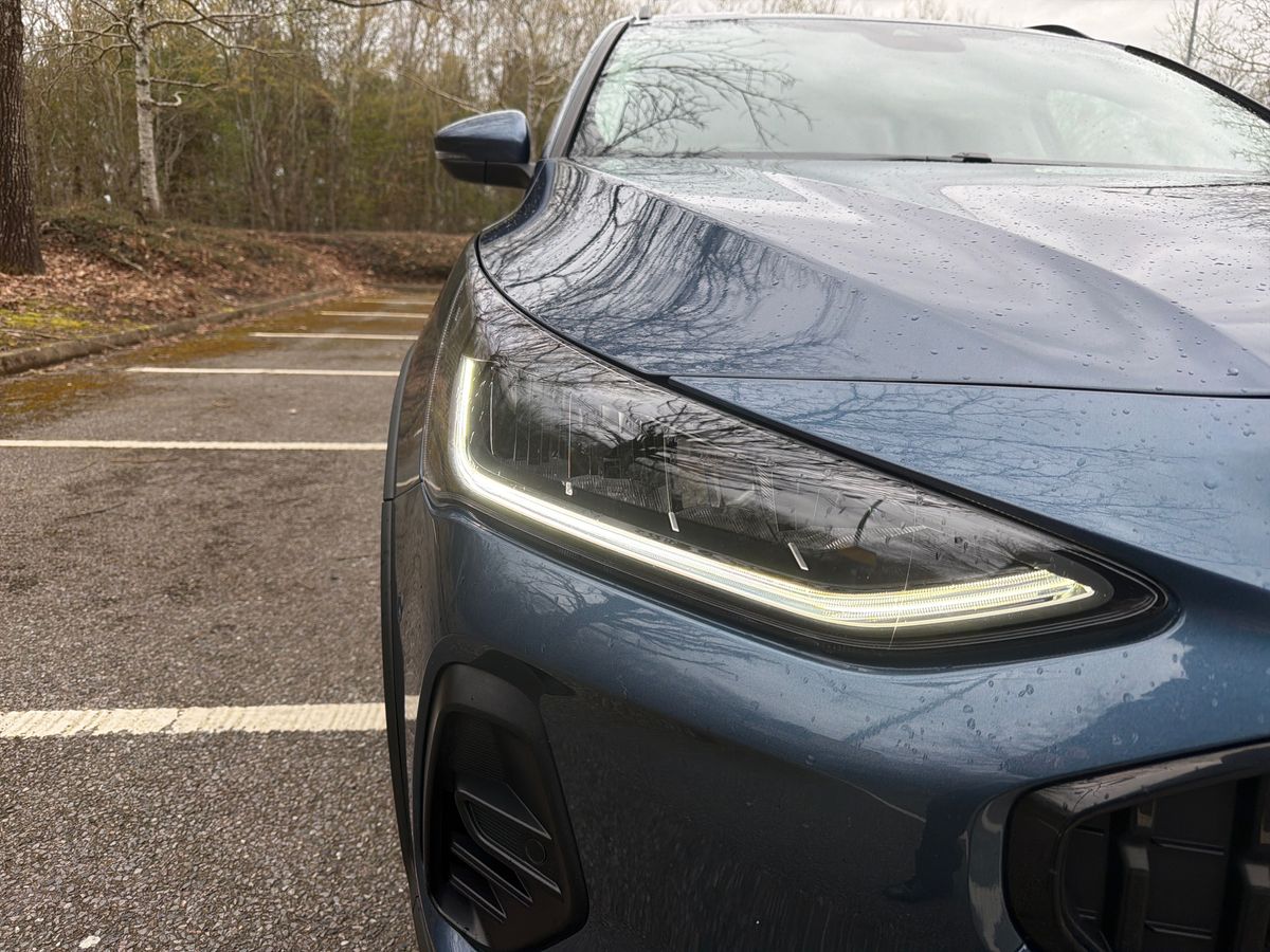 ECOBOOST HYBRID MHEV 155