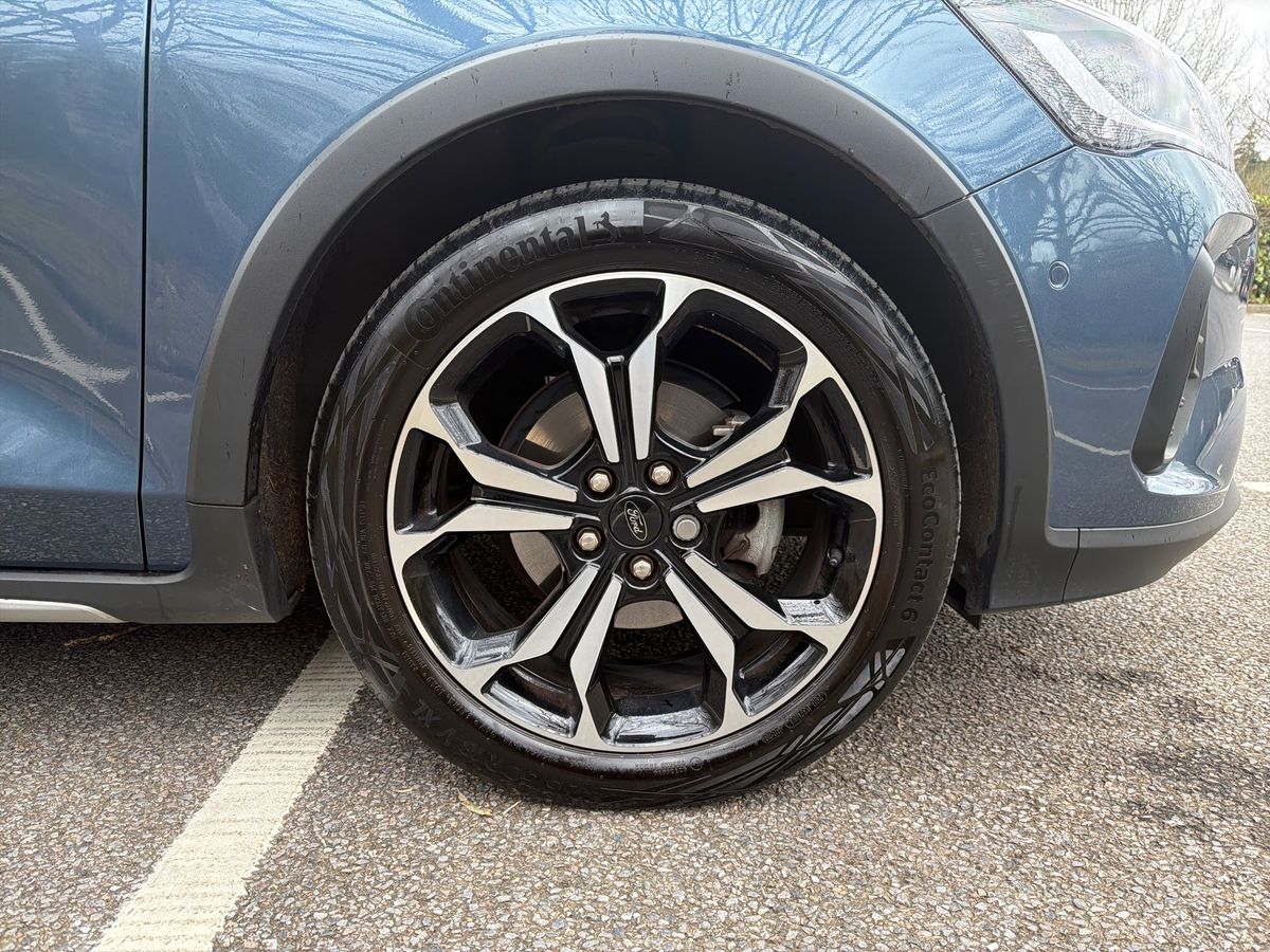 ECOBOOST HYBRID MHEV 155