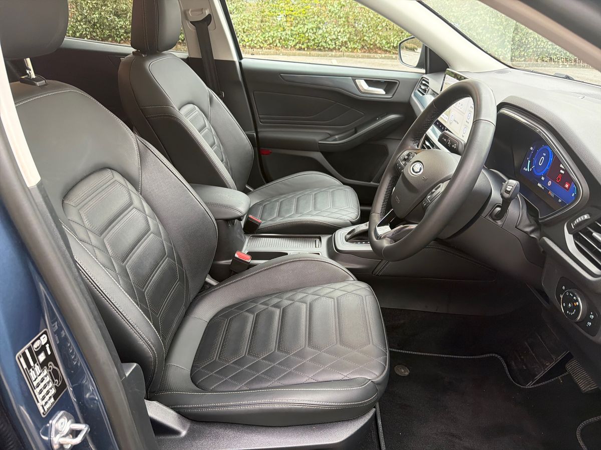 ECOBOOST HYBRID MHEV 155