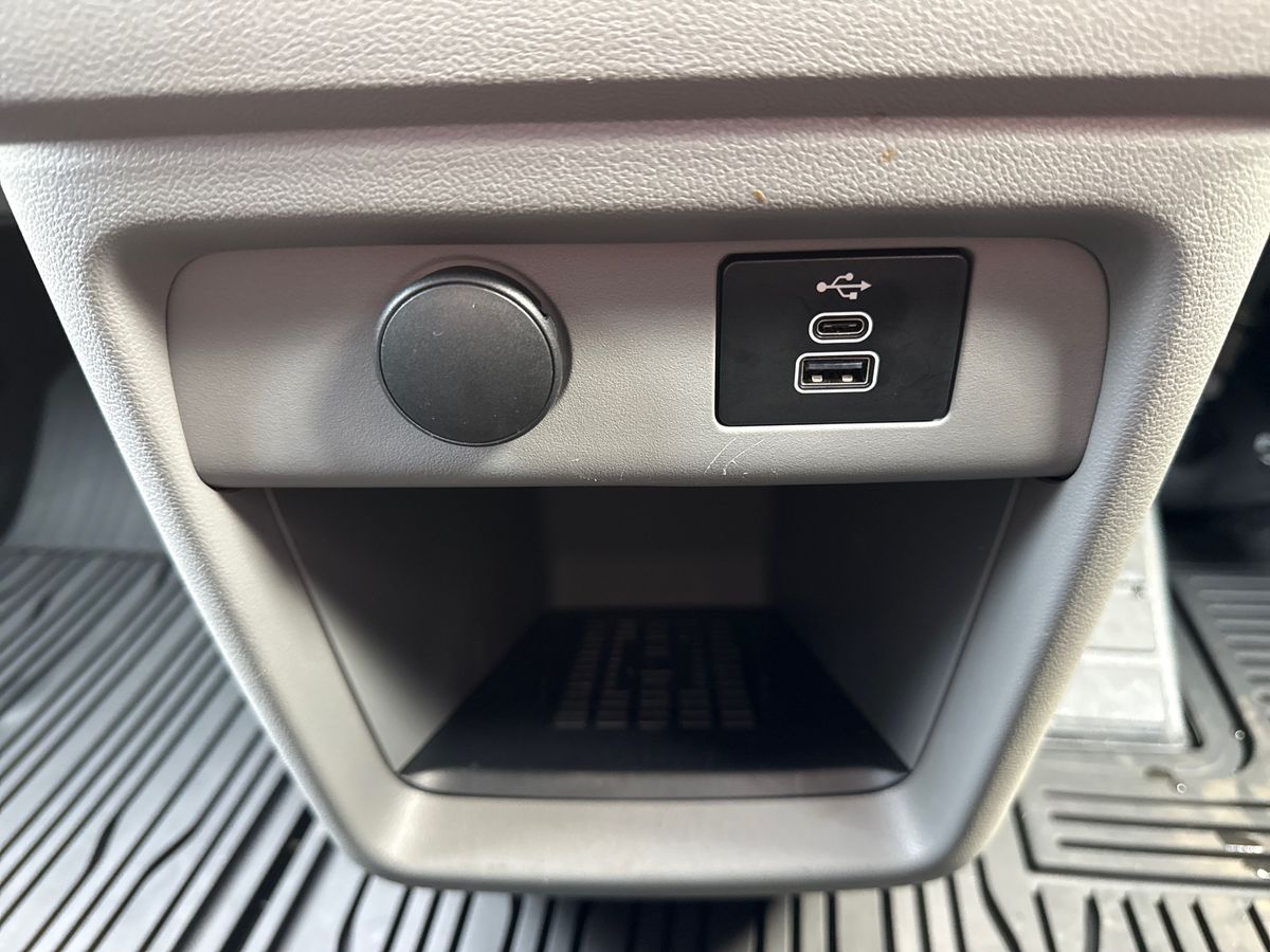 ECOBLUE 170PS H1 DOUBLE CAB VAN