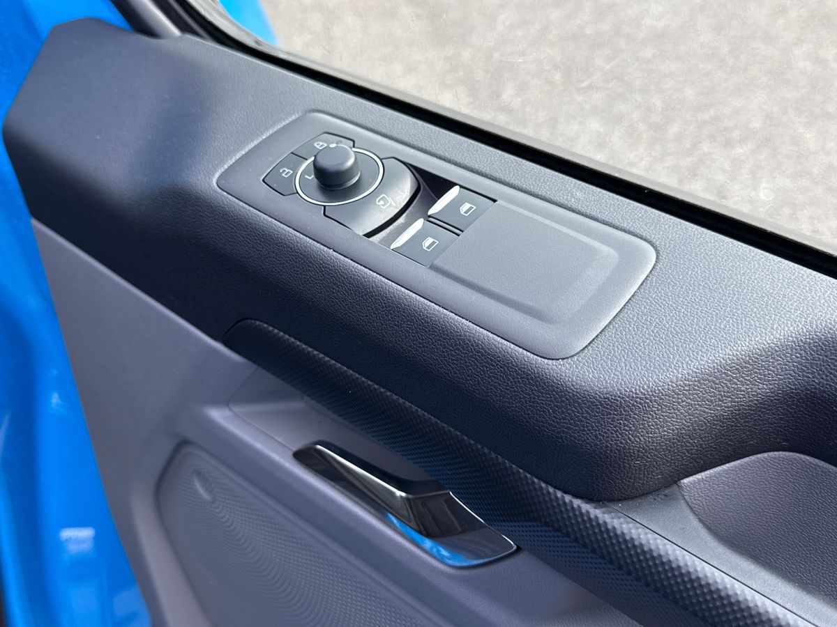 ECOBLUE 170PS H1 DOUBLE CAB VAN