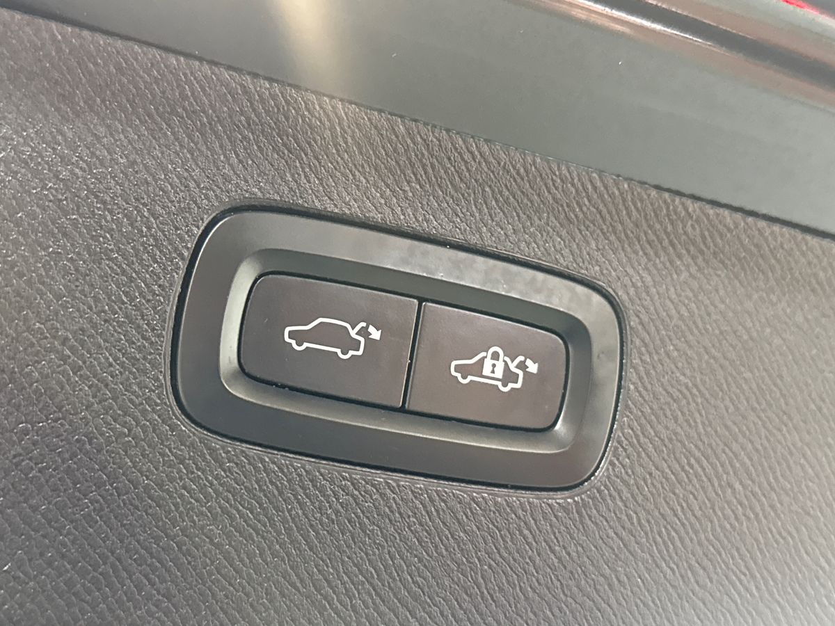 B5P 250 AWD GEARTRONIC