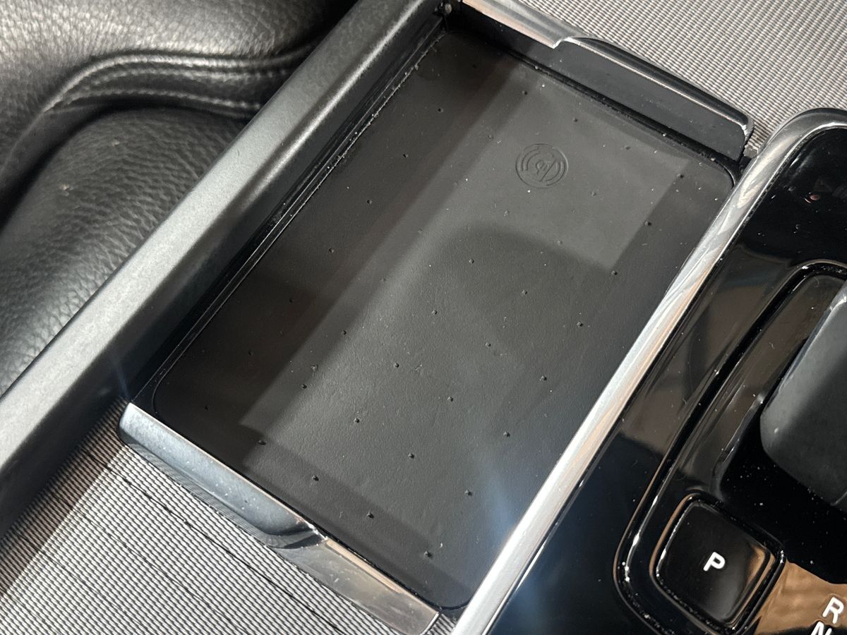 B5P 250 AWD GEARTRONIC