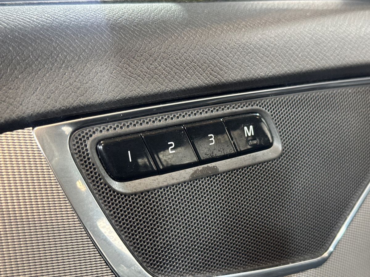 B5P 250 AWD GEARTRONIC