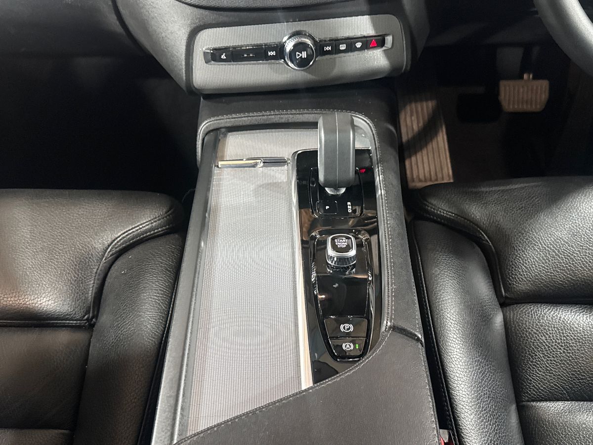 B5P 250 AWD GEARTRONIC