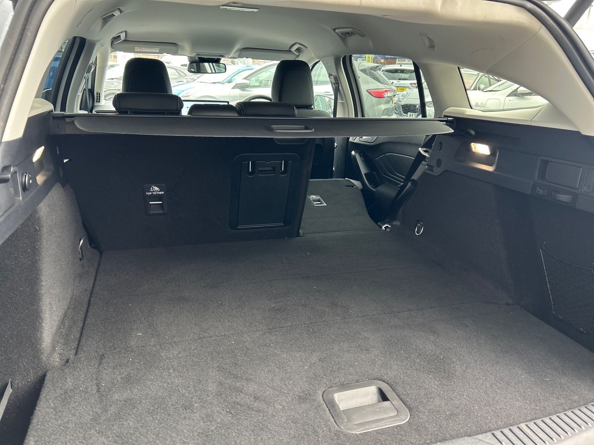 ECOBOOST HYBRID MHEV 155