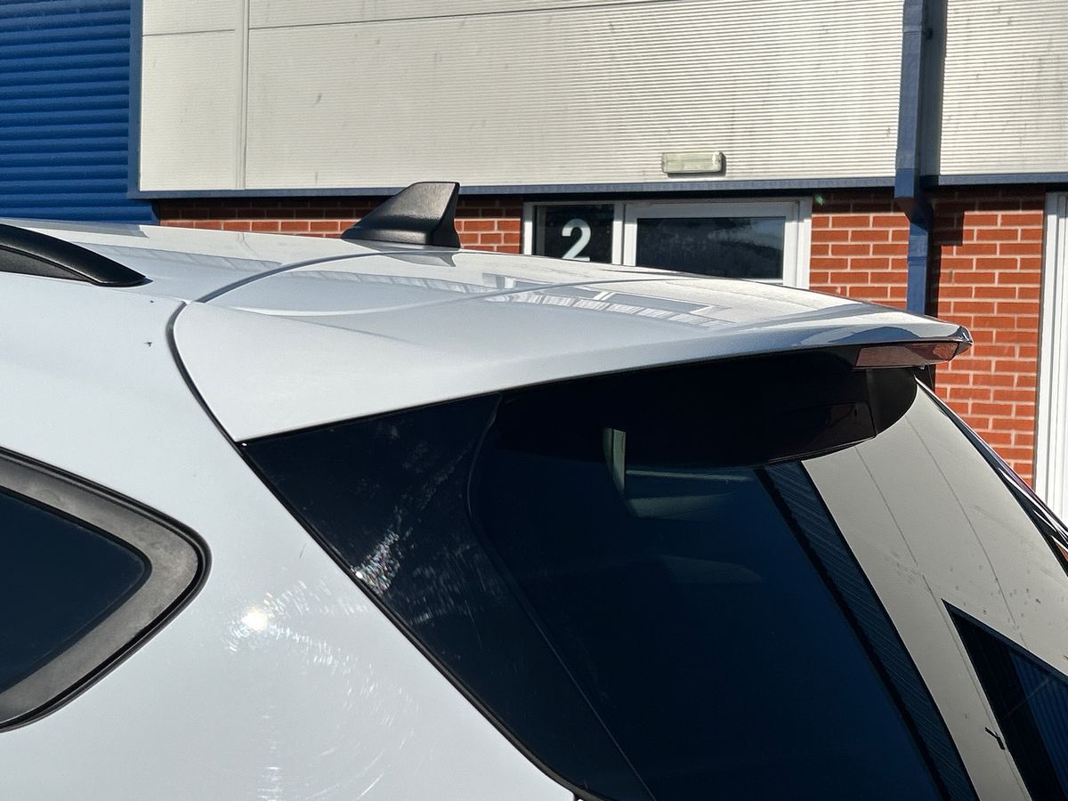 ECOBOOST HYBRID MHEV 155