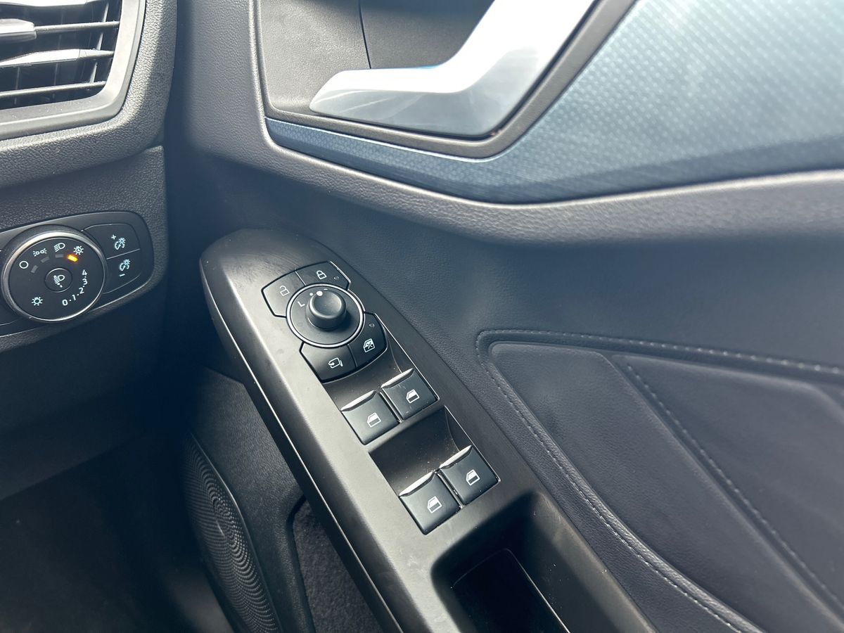 ECOBOOST HYBRID MHEV 155