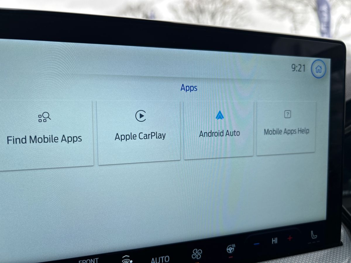 ECOBOOST HYBRID MHEV 155