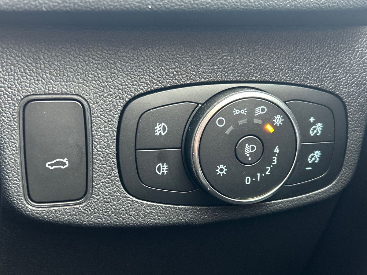 ECOBOOST HYBRID MHEV 155