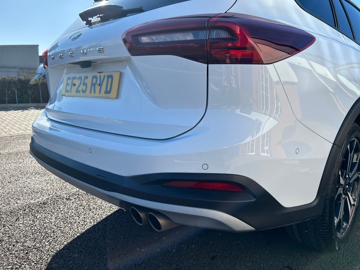 ECOBOOST HYBRID MHEV 155