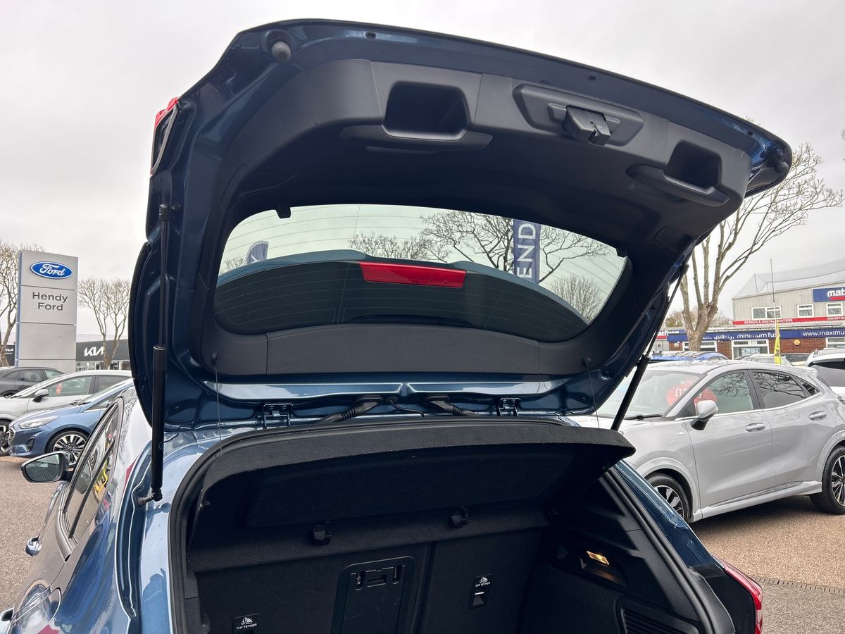 ECOBOOST HYBRID MHEV 155