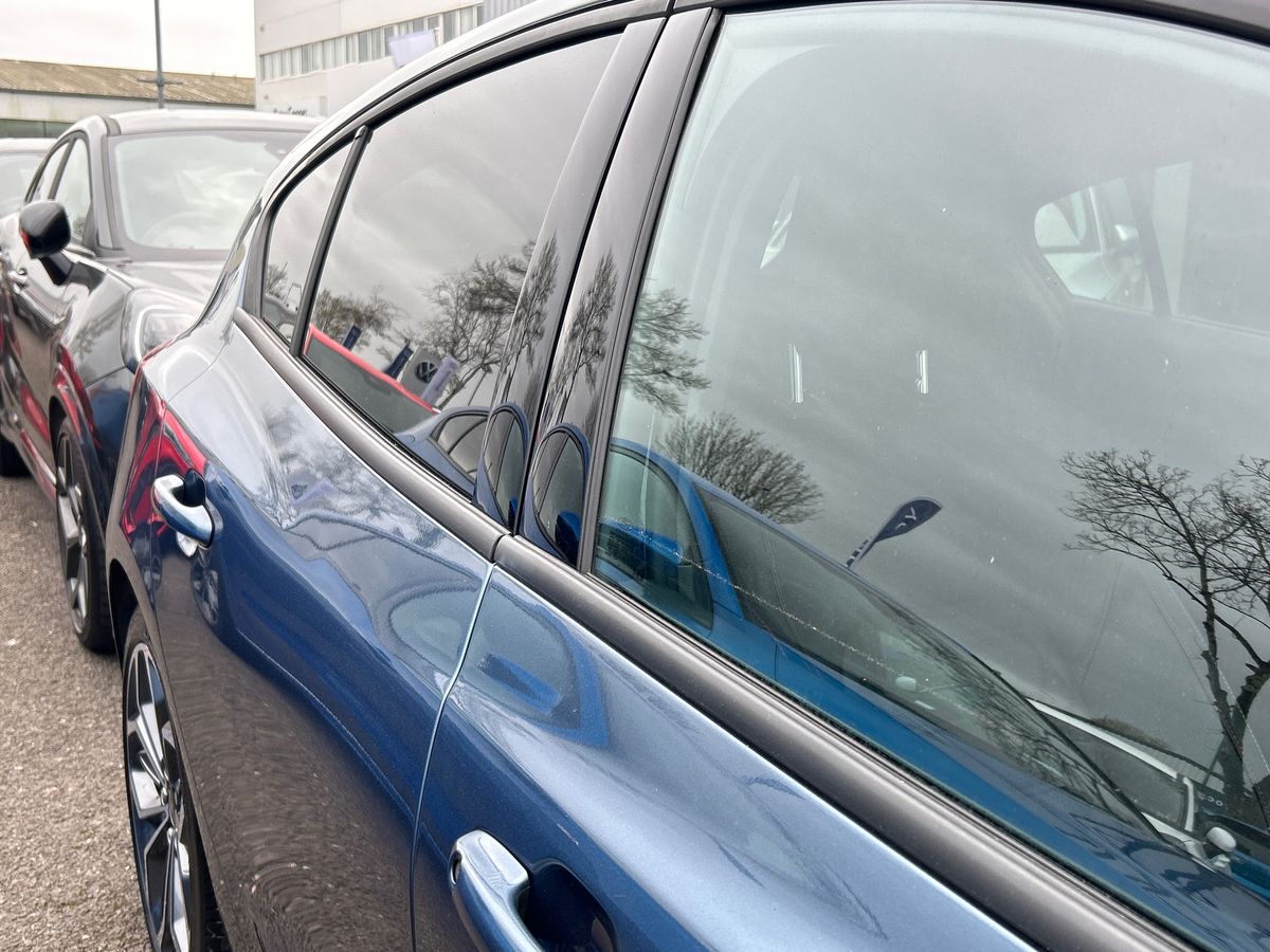 ECOBOOST HYBRID MHEV 155