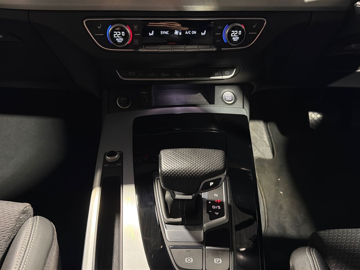 50 TFSI E QUATTRO S TRONIC