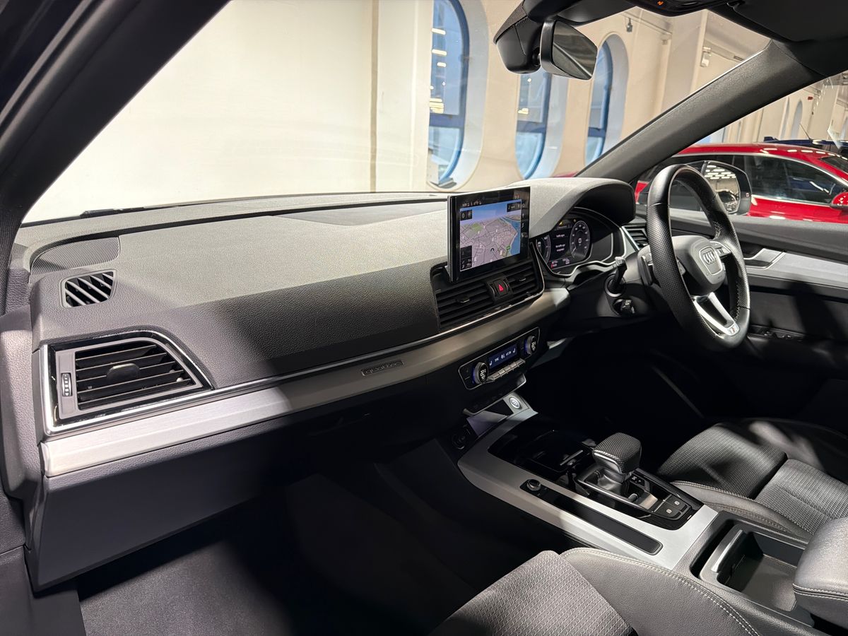 50 TFSI E QUATTRO S TRONIC