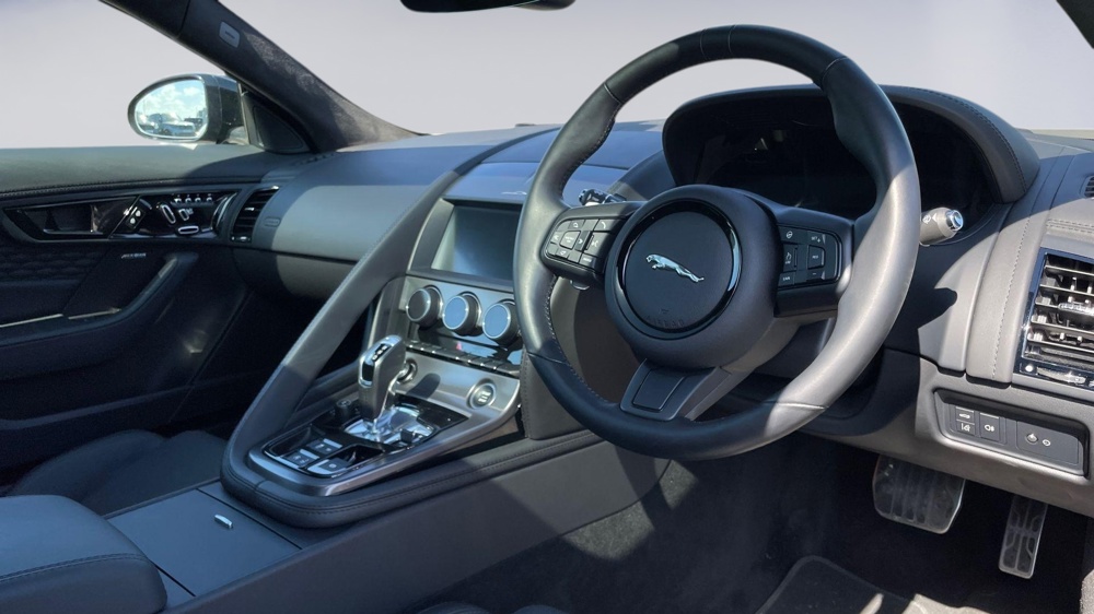 JAGUAR F-TYPE