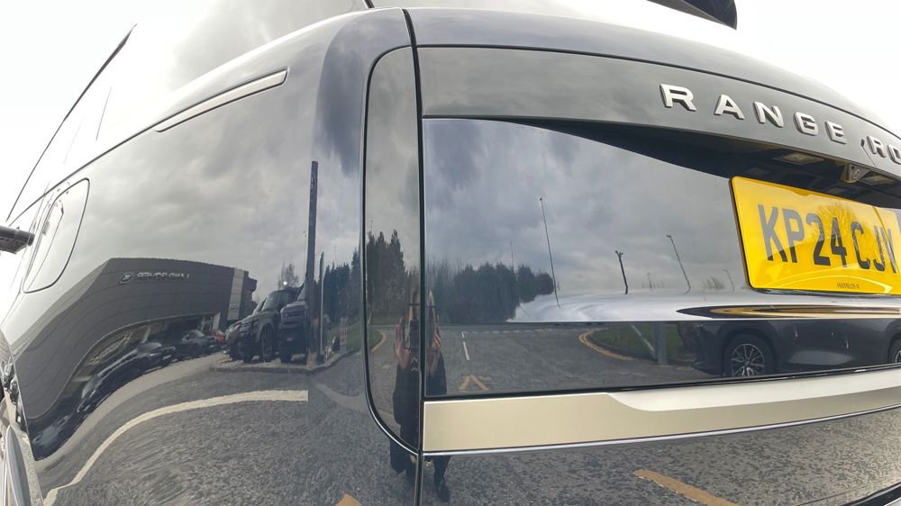LAND ROVER RANGE ROVER