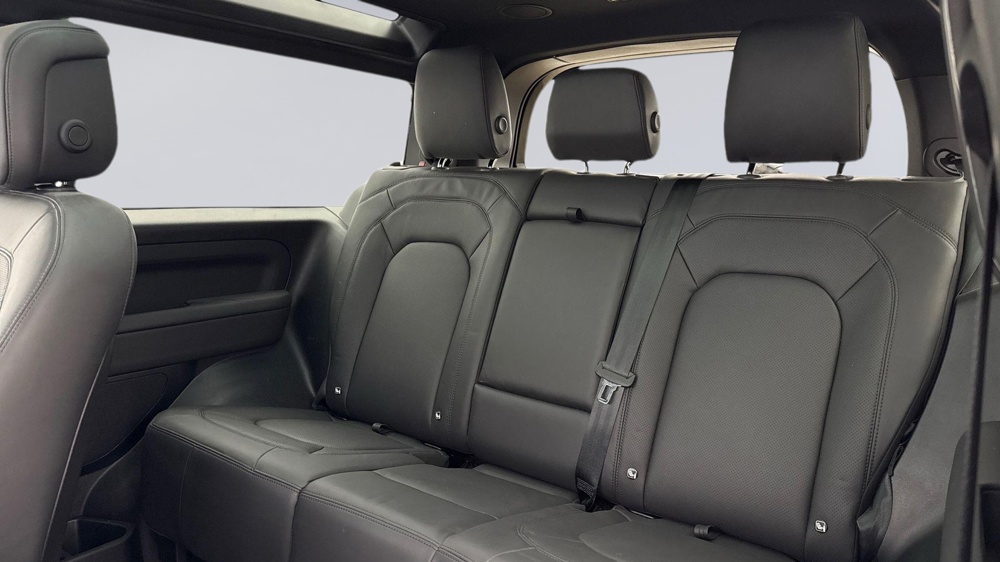 LAND ROVER DEFENDER 90