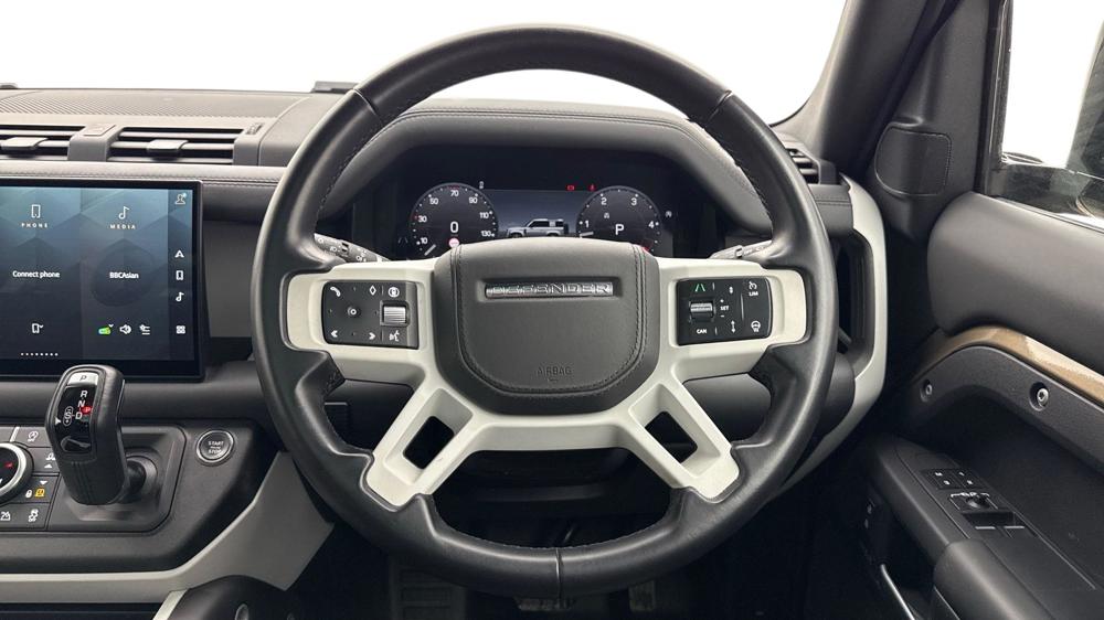 LAND ROVER DEFENDER 90