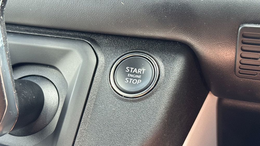 LAND ROVER DEFENDER 90
