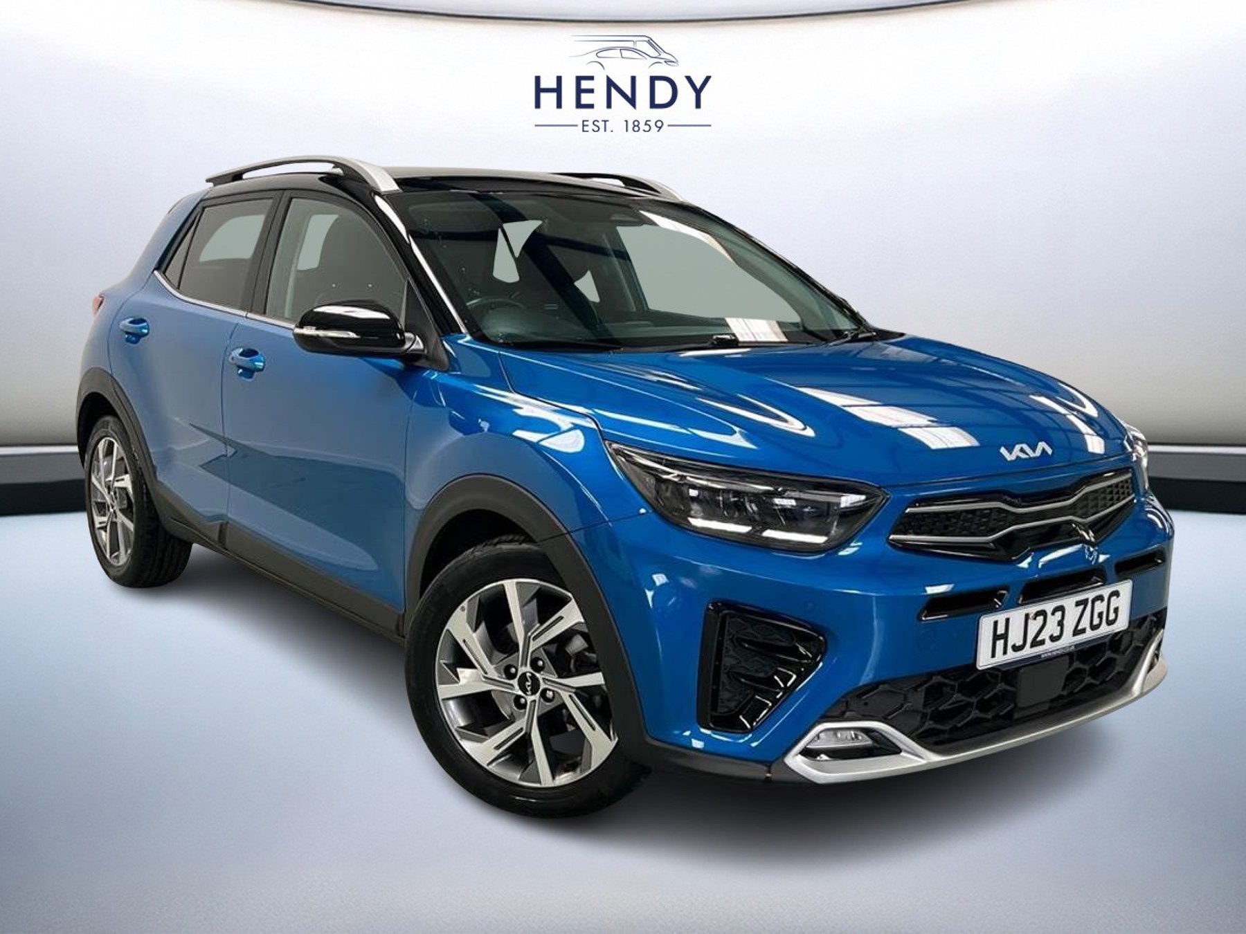 Kia Stonic listing photo