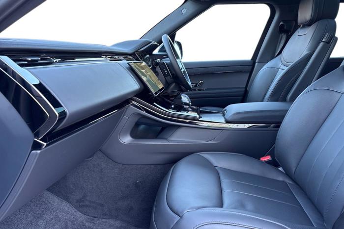 LAND ROVER RANGE ROVER SPORT 3.0 D250 AWD AUTO EDITION
