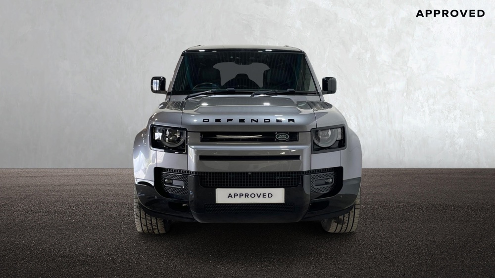 LAND ROVER DEFENDER 110