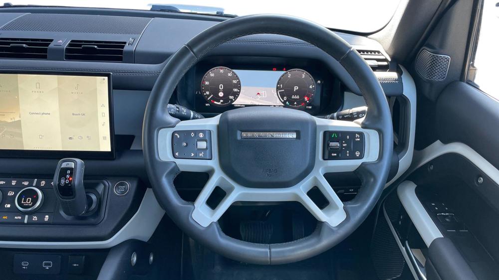 LAND ROVER DEFENDER 90