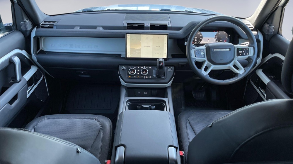 LAND ROVER DEFENDER 90
