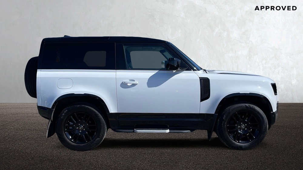 LAND ROVER DEFENDER 90